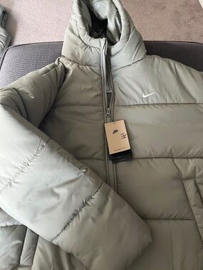 Nike Quilted Puffer Jacket in Olive